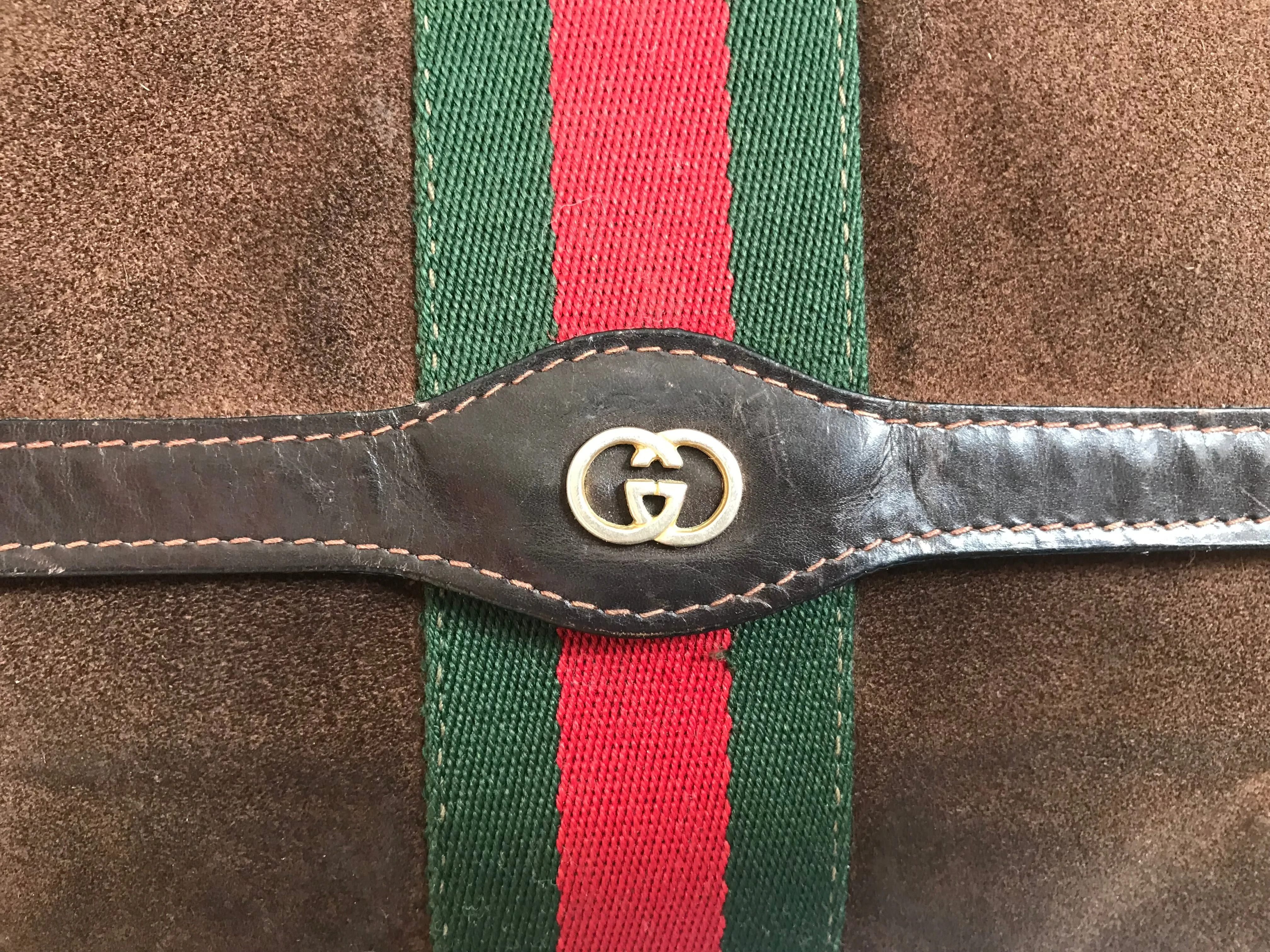 80's Vintage Gucci brown suede leather classic makeup, cosmetic, toiletry pouch, clutch purse  with green and red webbing. Gucci Parfums.