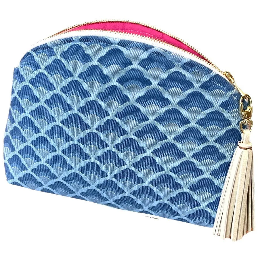 Blue Scallop Performance Pouch