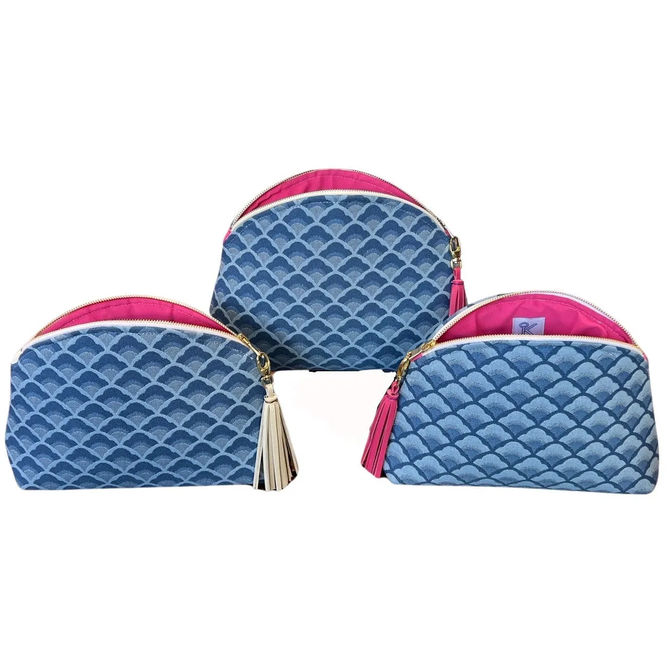 Blue Scallop Performance Pouch