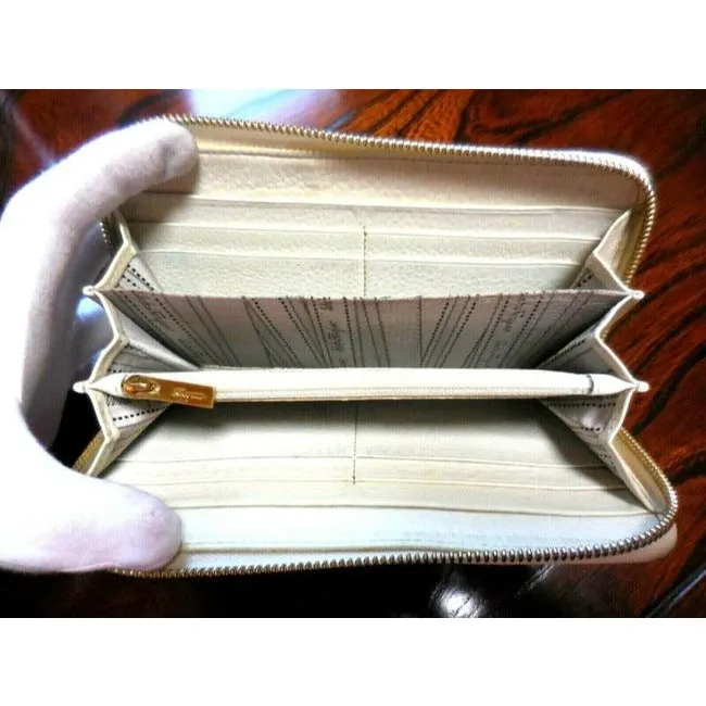 Ferragamo White Leather XL Wallet w Brown Contrast Stitching & Quilted Double Gancini Accent
