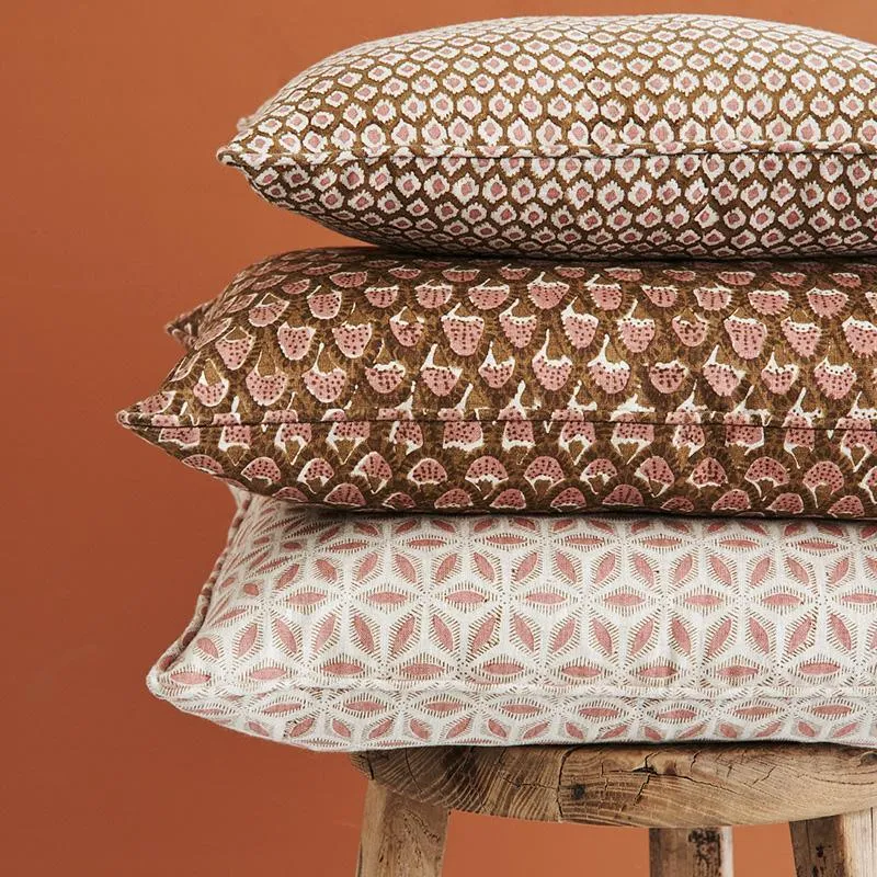 Patola Musk Linen Cushion -30 x 45cm