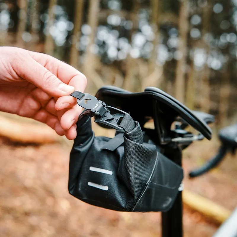 PINCLIP Small Saddle Bag