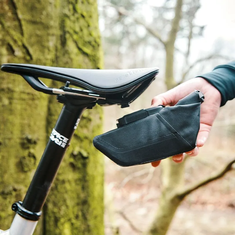 PINCLIP Small Saddle Bag