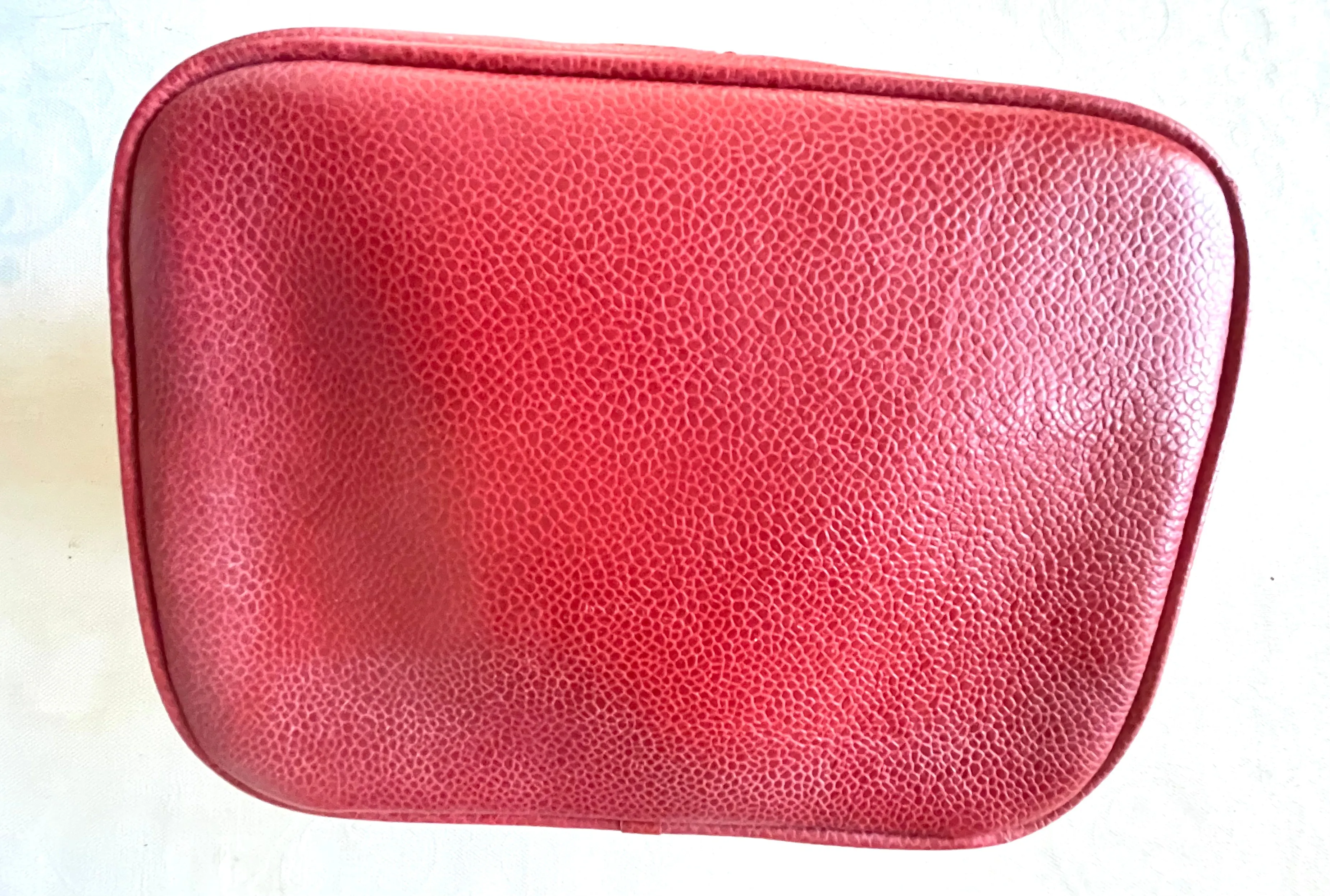 Vintage CHANEL lipstick red caviar leather cosmetic and toiletry pouch, makeup case bag. Very chic vanity purse. Must have. 0411112