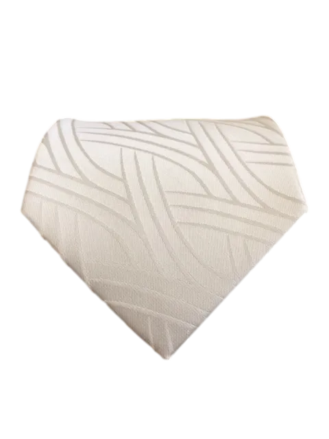 White Vanilla Tie with pattern