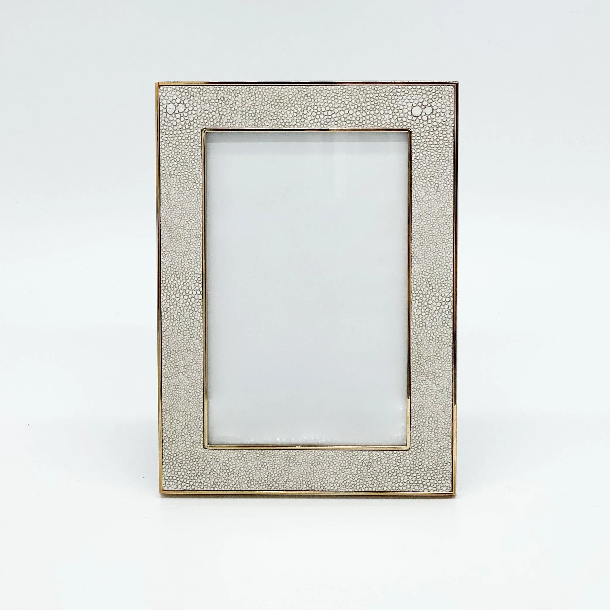White/Gold Shagreen Frame | 4 x 6"