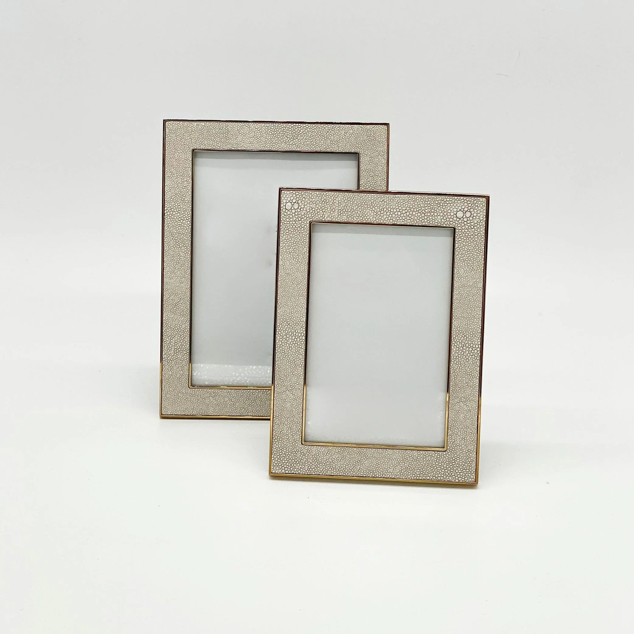 White/Gold Shagreen Frame | 4 x 6"